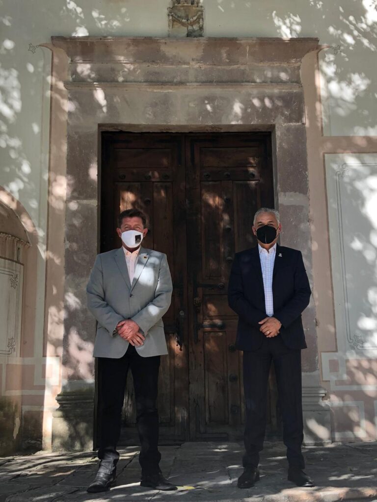 SOP reconoce labor de los arquitectos en Aguascalientes