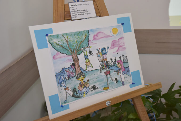 Dos aguascalentenses obtienen tercer lugar en concurso nacional de dibujo