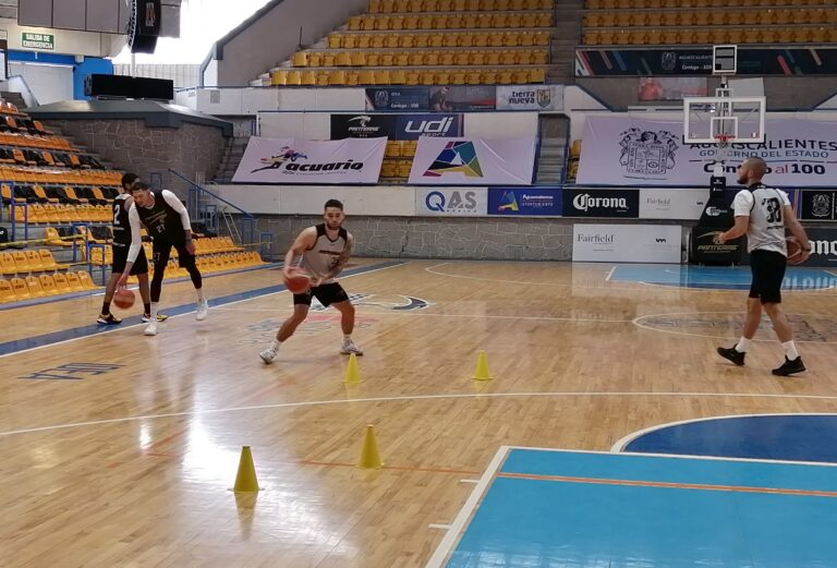 Panteras de Aguascalientes se prepara para visitar a Libertadores