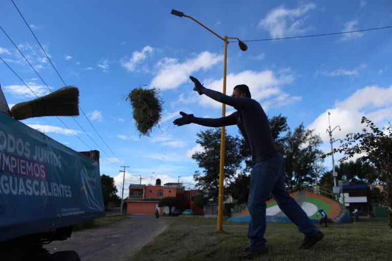 Realizan jornada de limpieza en Ojo de Agua en Aguascalientes