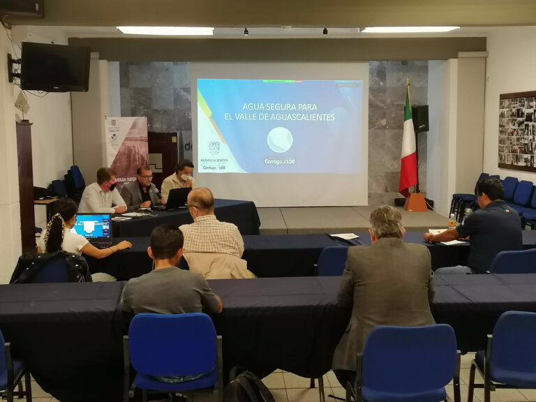 Titular de Inagua se reunió con Colegio de Arquitectos de Aguascalientes