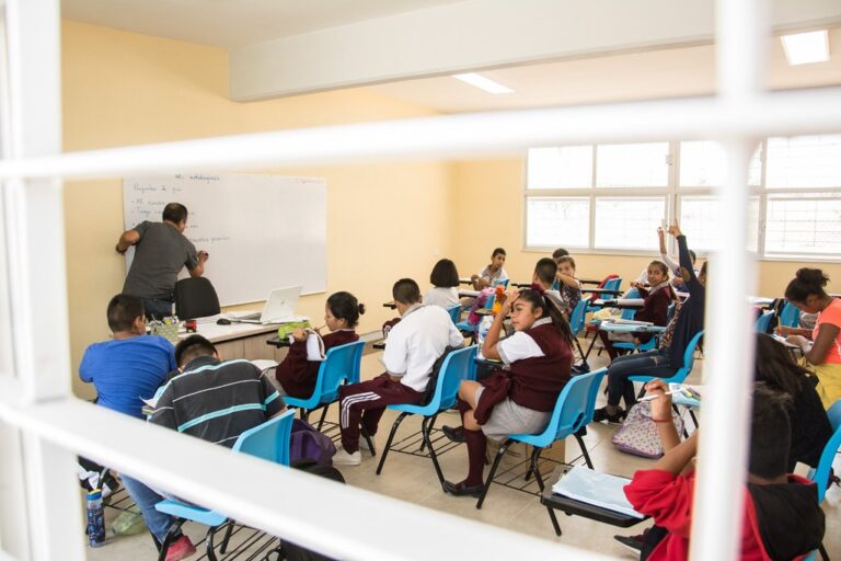 Siguen atrasados los pagos de maestros de escuelas de tiempo completo en Aguascalientes