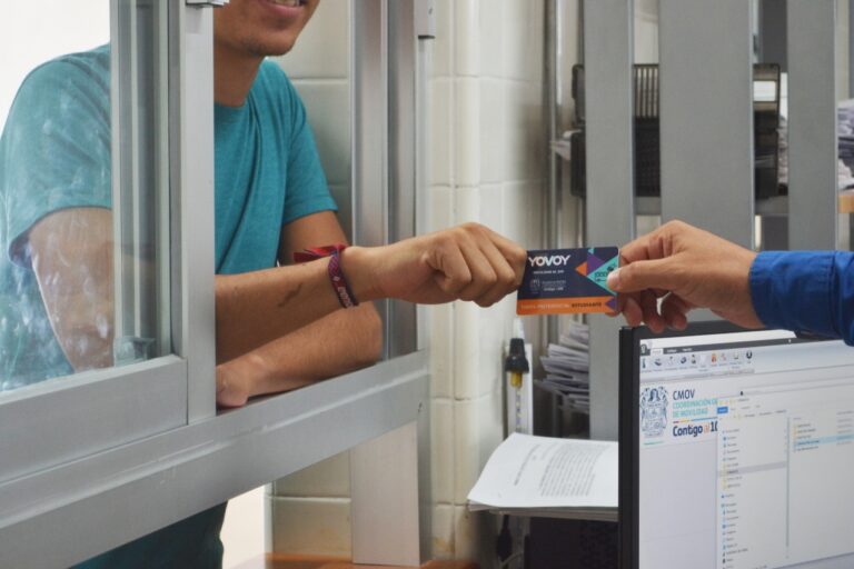 CMOV ha realizado más de 800 trámites de la tarjeta YoVoy en Aguascalientes