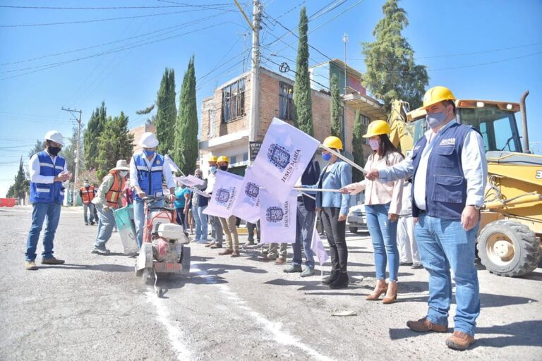 Alcalde de Jesús María puso en marcha obra en Chicahuales