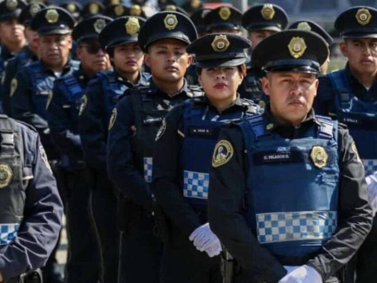 Policías de CDMX sufren intoxicación colectiva por alimentos