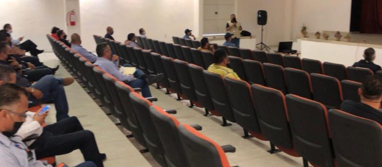 Capacitan a servidores públicos en medidas sanitarias