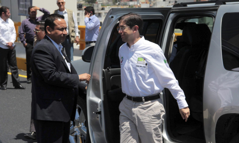 Furor por los guaruras. Los secretarios de Comunicaciones más cuidados del siglo