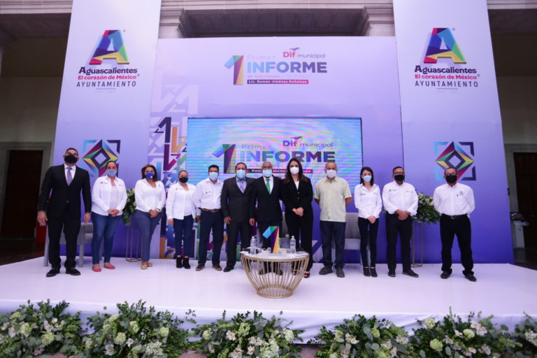 Presidente de DIF Municipal rindió Primer Informe de Actividades