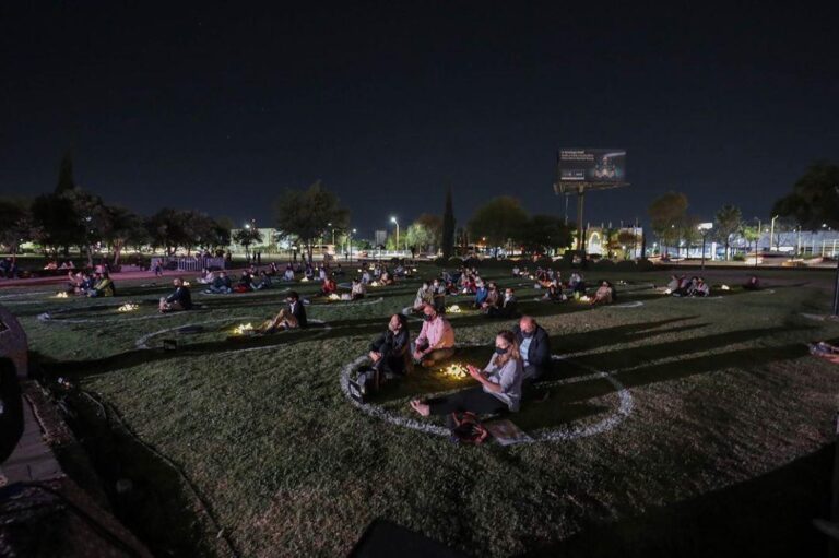 Así son los conciertos en México tiempos de Covid-19: Con distancia y al aire libre