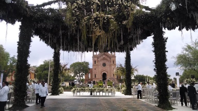 Prohibirán fiestas de XV años, bautizos y bodas en Aguascalientes