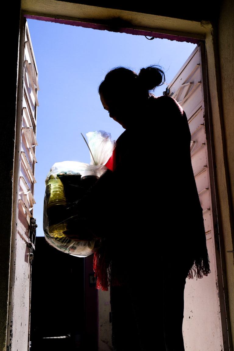 UAA continúa con entrega de despensas para grupos vulnerables