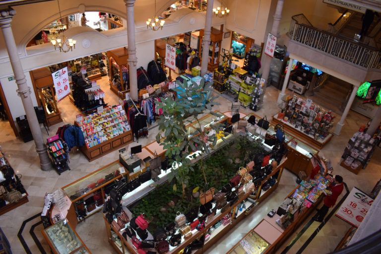 Si los negocios de Aguascalientes acatan las medidas sanitarias puede que se tenga mejor cierre de año en ventas