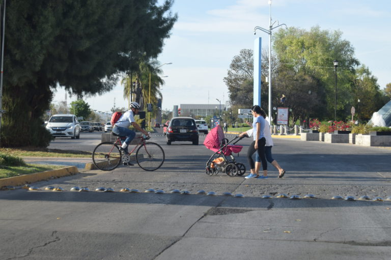 Presupuestos para movilidad en Aguascalientes no priorizan al peatón y al ciclista