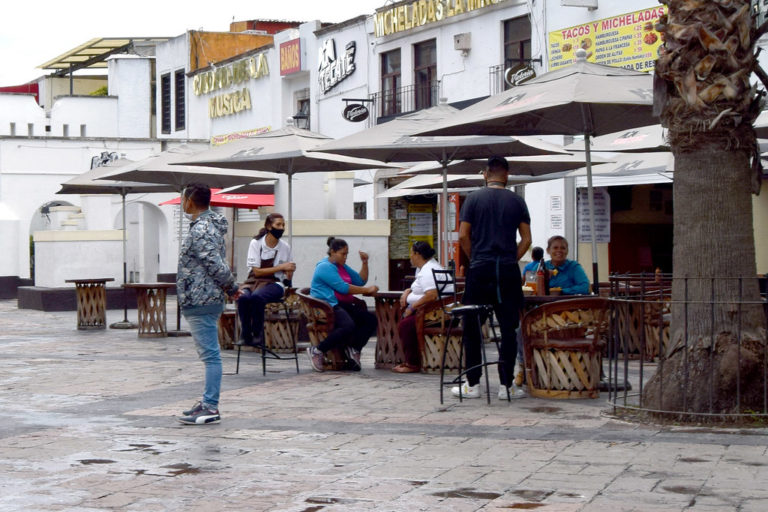 Decretan cierre de establecimientos en Aguascalientes pero no se prevén apoyos económicos para los trabajadores afectados