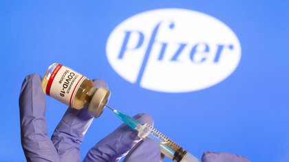Cofepris ya tiene expediente de la vacuna contra covid-19 de Pfizer: López-Gatell