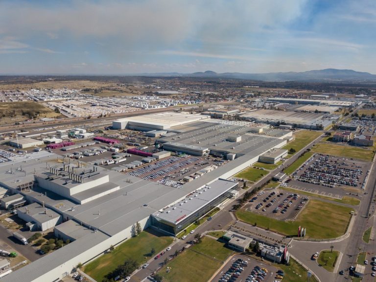 Urgen acciones para ayudar a empresas del ramo automotriz que estén en crisis 