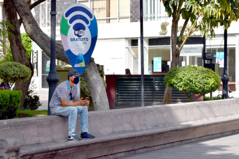 Aumentó el número de conexiones en puntos de internet gratuito en Aguascalientes
