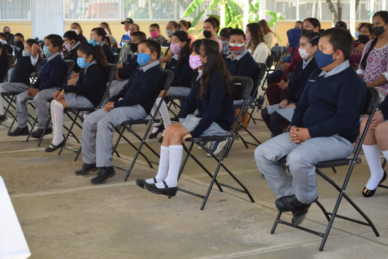 ¿Regresar a clase el 30 de agosto? Lo que dice la ciencia