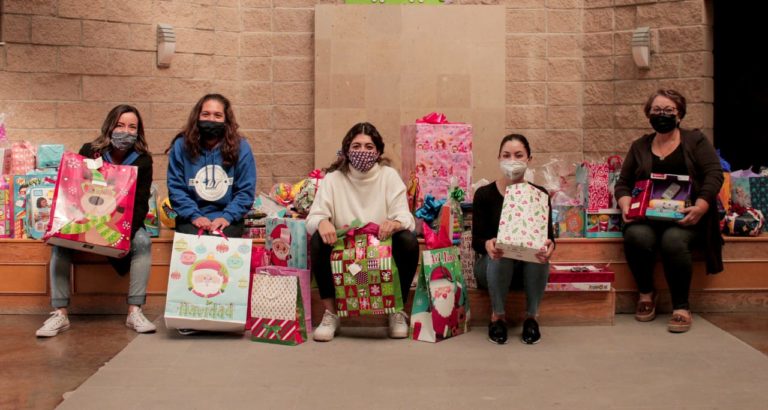 UTA dona juguetes para los niños de Casa DIF en Aguascalientes