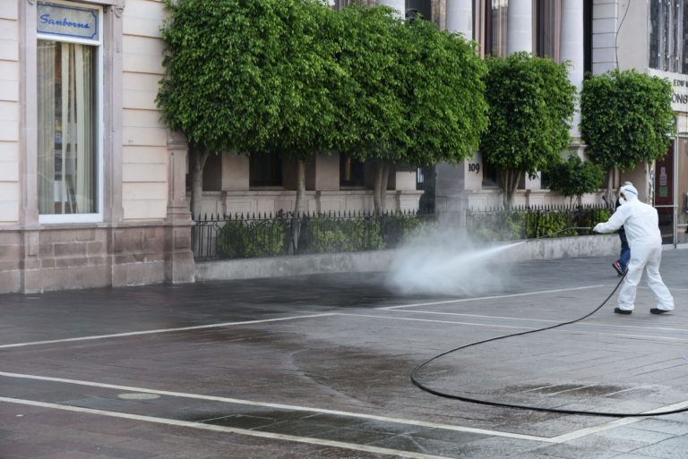 Municipio de Aguascalientes ha realizado más de 3500 acciones de limpieza para combatir covid-19