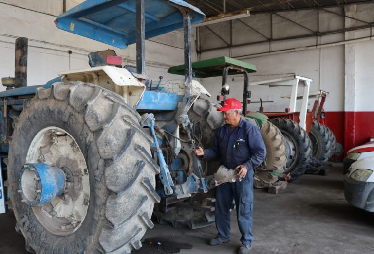 Sedrae apoyó la reparación de 30 tractores este año