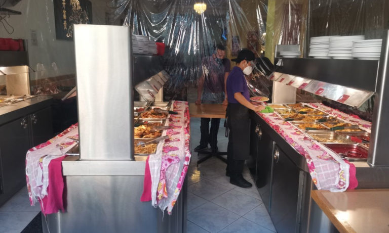 “Tuve que cerrar mi negocio”. Empresas en quiebra rematan bienes en Facebook