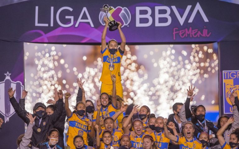 Tigres Femenil conquista su tercer título