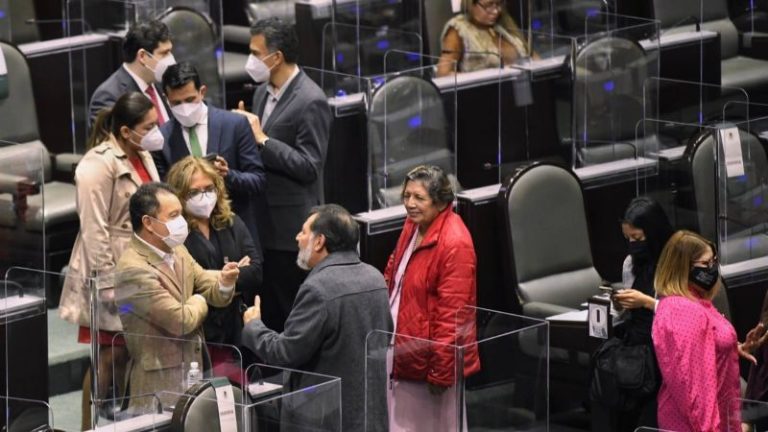 Diputados aprueban nueva identificación oficial