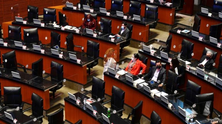 Senado aprueba reforma para que aumentos al salario mínimo estén por encima de la inflación