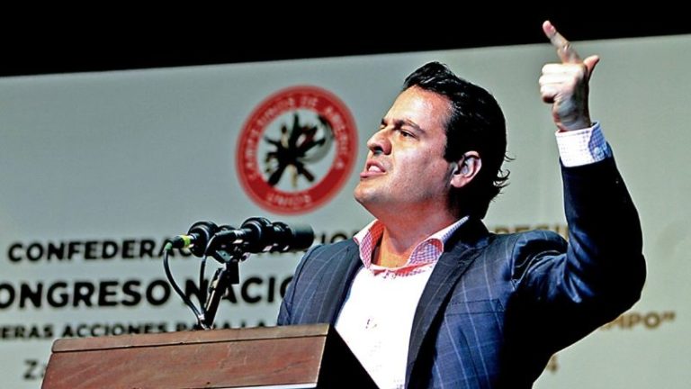 Más oscuros que claros en la trayectoria de Aristóteles Sandoval