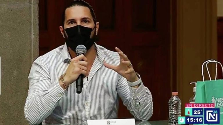 Tunden en redes a Secretaría de Salud de NL por invitar a Poncho De Nigris a dar su testimonio