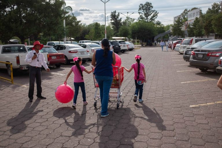 Buscarán hacer eficientes las funciones de la Secretaría de la Familia