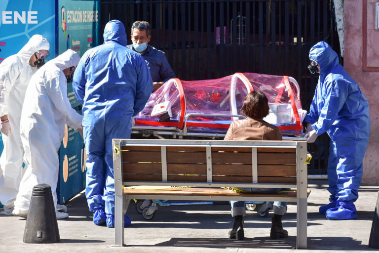 Continúa el aumento de decesos oficiales por covid: mil 722 fallecimientos en Aguascalientes