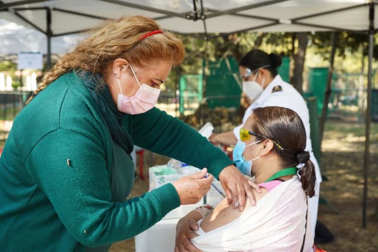 Planean que centros de vacunación covid-19 estén en los hospitales de Aguascalientes y no sólo en los centros integradores 