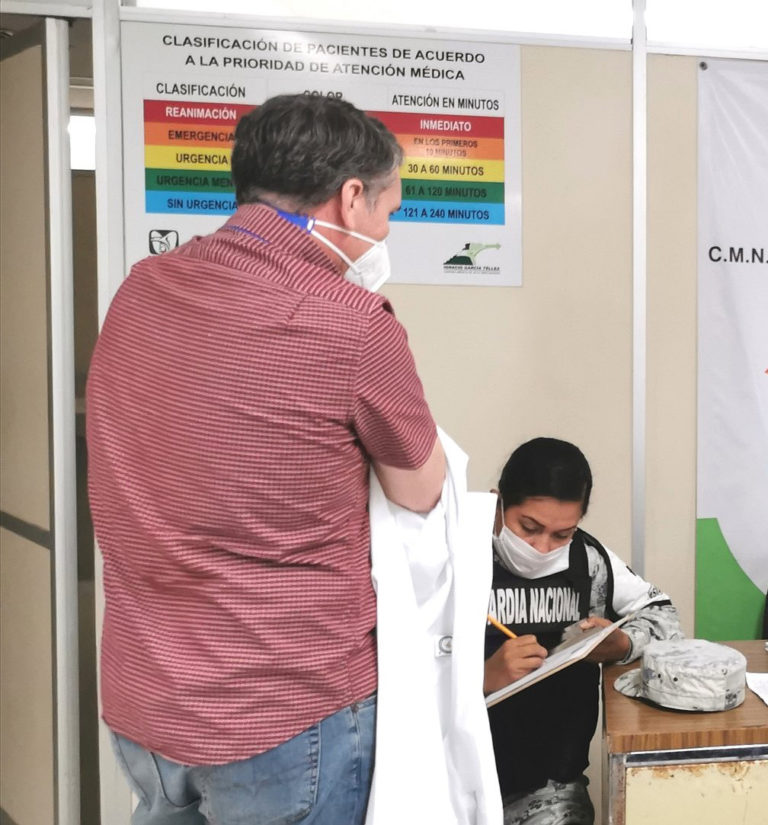 Advierte Issea de llamadas falsas para la aplicación de la vacuna en Aguascalientes