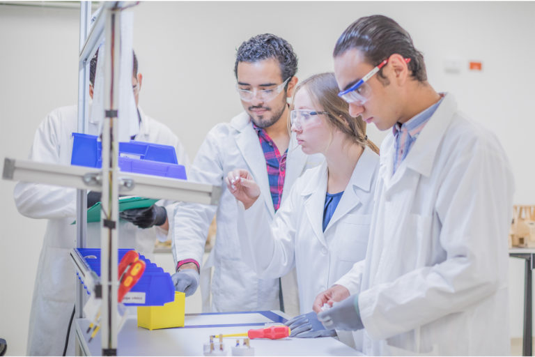 Lanza IDSCEA convocatoria de becas para pago de colegiaturas de posgrados