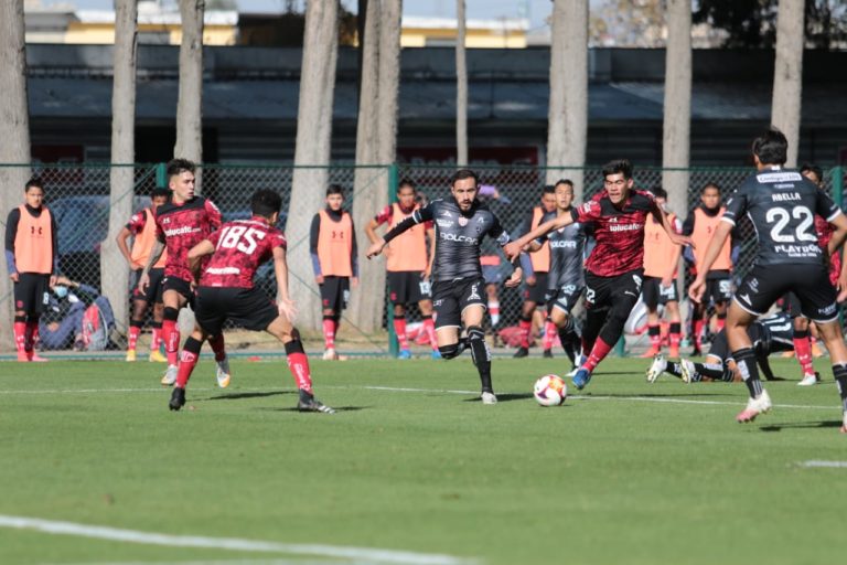 Fuerzas Básicas de Necaxa dividen resultados en Toluca