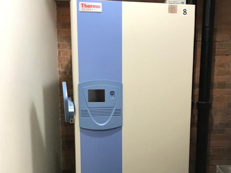 UNAM pone a disposición ultracongeladores para la conservación de vacunas contra covid-19    