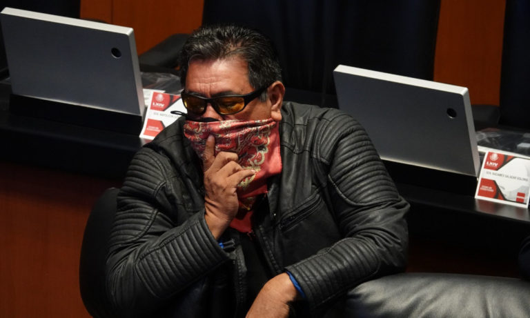 Salgado Macedonio en vilo. Familia Sandoval traza ruta para dinamitar su candidatura