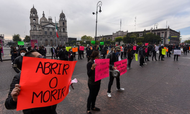 Cacerolazos contra Sheinbaum