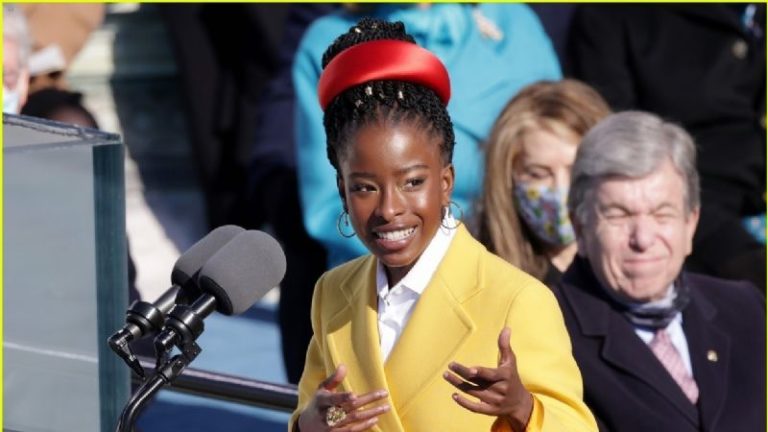 Amanda Gorman, la poeta que deslumbró en la toma de Joe Biden