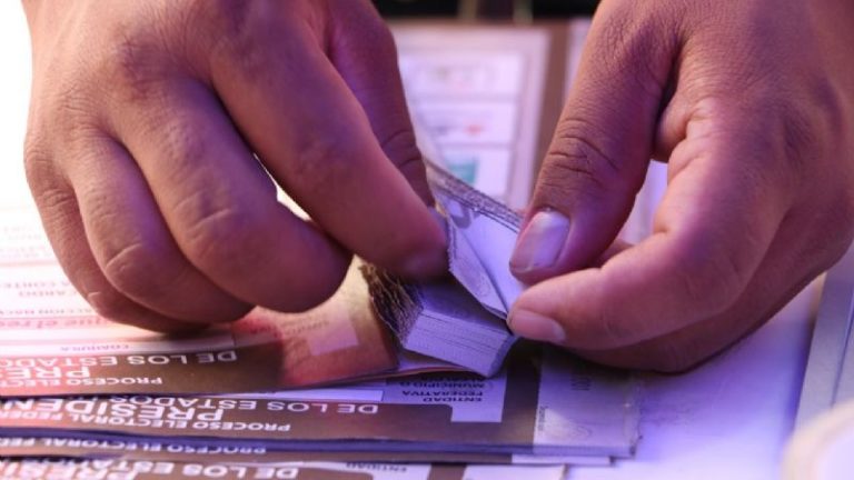 INE rechaza pase automático a candidaturas para independientes