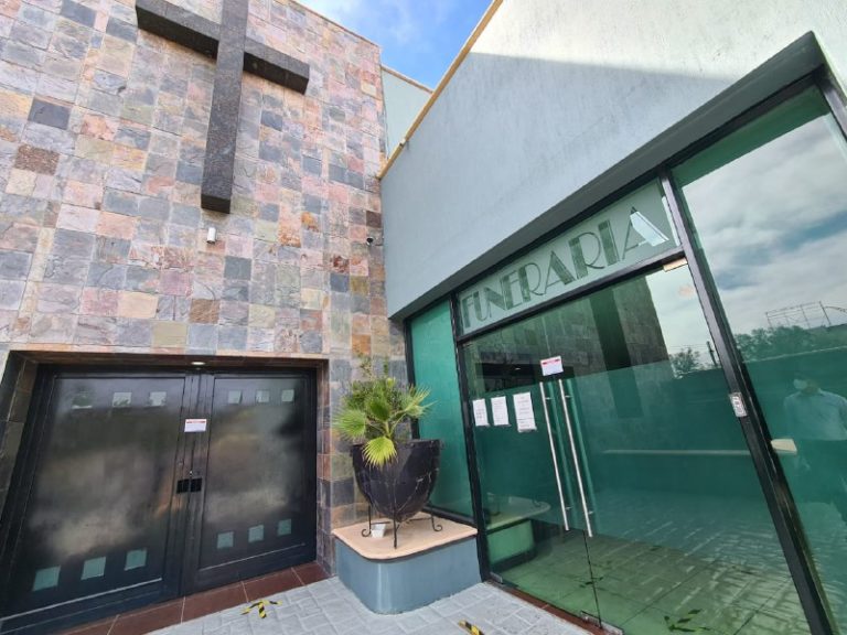 Por anomalías y funerales de más horas de lo permitido, clausuran funeraria en Aguascalientes