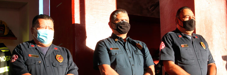 Bomberos de Aguascalientes se jubilan con honores