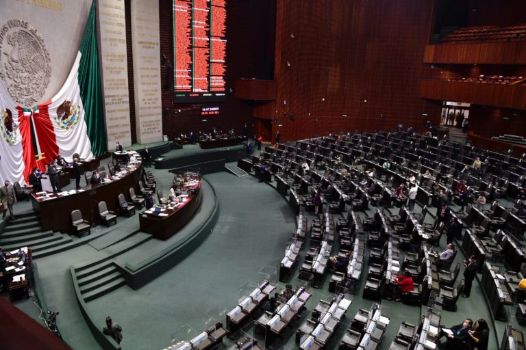 Diputados aprueban reformas para prohibir violencia simbólica y mediática contra las mujeres