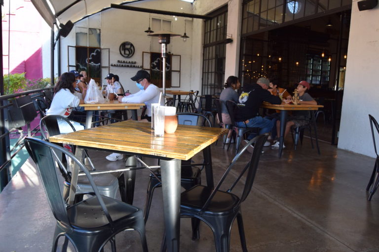 Deducción del 100% en restaurantes ayudaría a recuperar el sector: Canaco