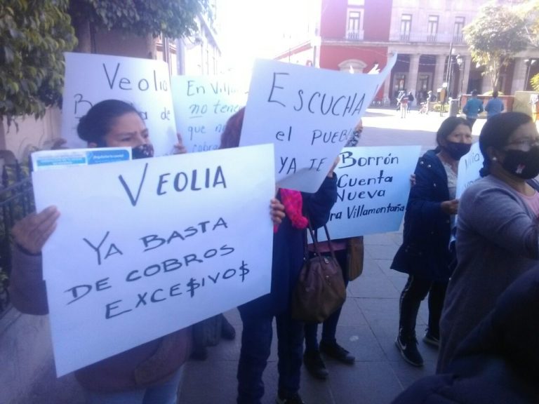 “Llevo un año viviendo en Villa Montaña y dicen que debo 36 meses de agua” te contamos la historia de los vecinos en Aguascalientes que sufren el servicio del agua