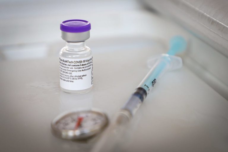 Canaco realizará registro de afiliados dispuestos a comprar vacuna contra covid-19