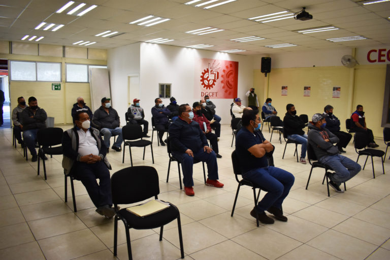 Ponen en marcha programa de capacitaciones a operadores de transporte urbano