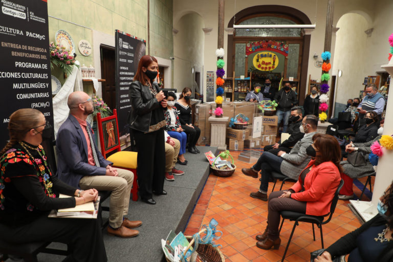 ICA entrega estímulos PACMyC 2020 y apoyos a bibliotecas públicas   